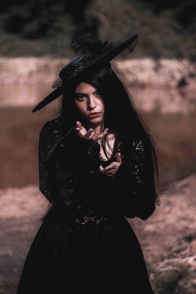 Gothic fashion, alternative fashion, gothic hats, alternative hats, gothic and alternative accessories, gothic style, alternative style, Stalust Hats.